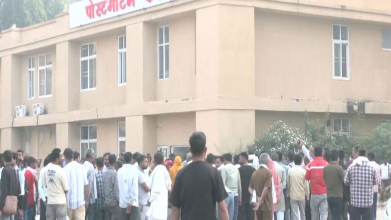 India News | Gwalior Truck Accident: Death Toll Rises to 14; Families Allege Police Negligence, Delay in Rescue-search