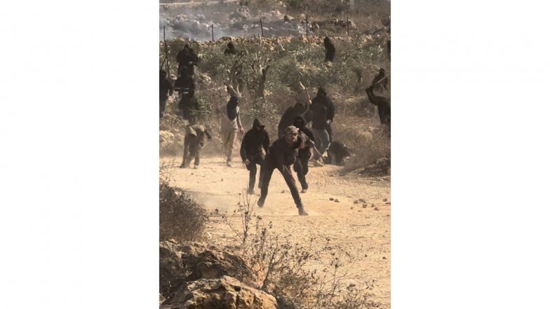 World News | Israel Police Arrest 8 Suspects over Settler Attacks on Diplomats, US Photojournalist in West Bank