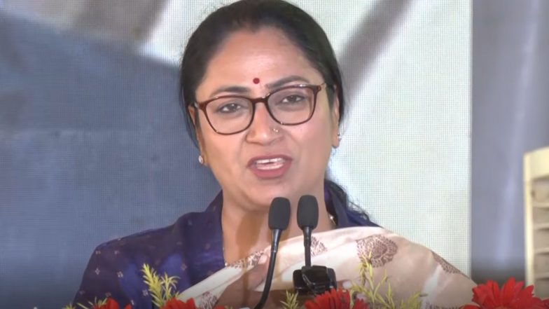 India News | Delhi CM Rekha Gupta Inaugurates 200 TPD Biogas Plant at Goyla Dairy, Announces Six More Plants