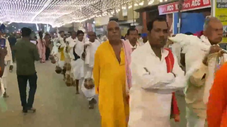 India News | Bastar Dussehra Witnesses Traditional Nisha Jatra Ritual in Chhattisgarh