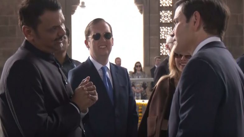 World News | Maharashtra CM Devendra Fadnavis Meets Marco Rubio at Mumbai's Gateway of India