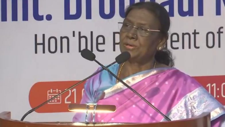 India News | “Traditional Artists Need Financial Autonomy, Further Training to Thrive”: President Murmu at National Exhibition of Art