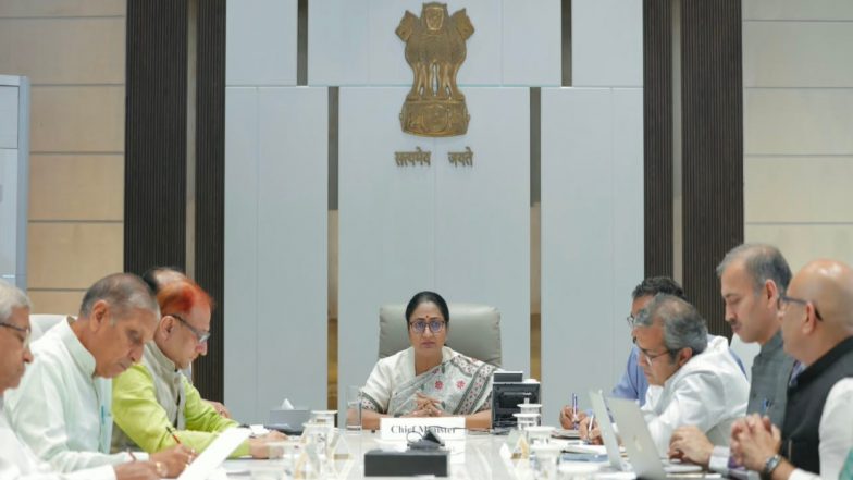India News | Delhi CM Rekha Gupta Directs Night-time Cleaning in Colonies, Markets Ahead of Diwali
