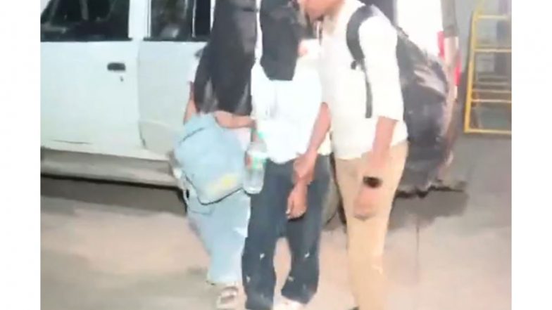 India News | Four Accused in Tiger Shroff Car Firing Incident Brought to Mumbai's Anti-Extortion Cell
