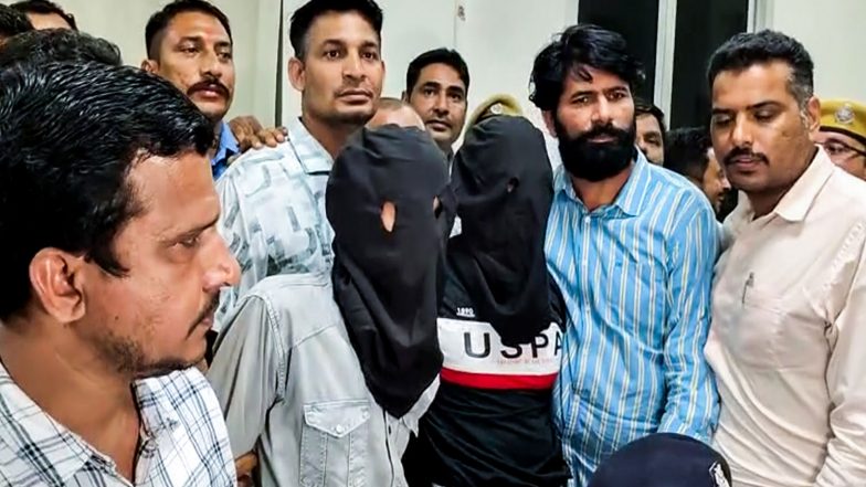 Entertainment News | Tiger Shroff Firing Case: Mumbai Court Extends Police Custody of 4 Accused Till 26 October, Anil Pandit Remains Absconding