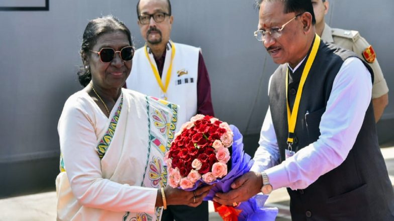India News | President Murmu Urges Bastar Tribals to Preserve Traditions, Educate Children at Muria Darbar