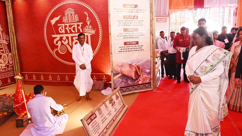 India News | President Murmu Attends Bastar Dussehra Programme in Chhattisgarh