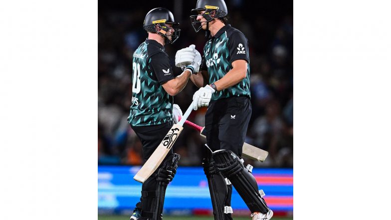 Sports News | 2nd T20I: Phillips, Jacobs Fifties Lift New Zealand After Early Jitters, India Strike Back Late to Restrict Hosts to 180/5