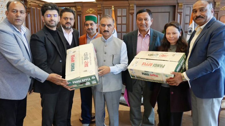 India News | Himachal Pradesh CM Sukhu Launches ‘Pangi Apple’ Brand to Promote Natural Farming