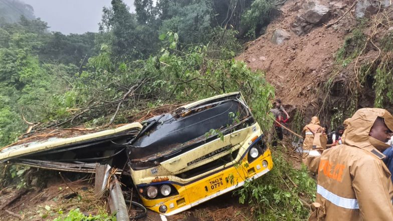 India News | Bus Driver Dies, House Gets Washed Away as Landslides Rock Tamil Nadu's Nilgiris and Coimbatore