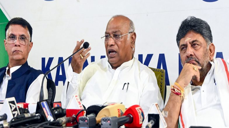 India News | Congress Asks MPs to Remain in Delhi from October 30 to November 1 Amid ‘vote Chori’ Protests