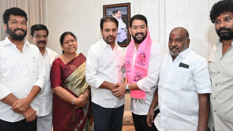 India News | Senior Congress Leader Bhargav Deshpande Joins BRS, KTR Welcomes Him 