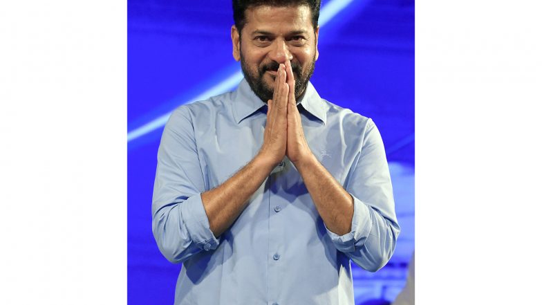India News | Telangana CM Revanth Reddy Leaves for Mumbai to Discuss Tummidihatti Barrage