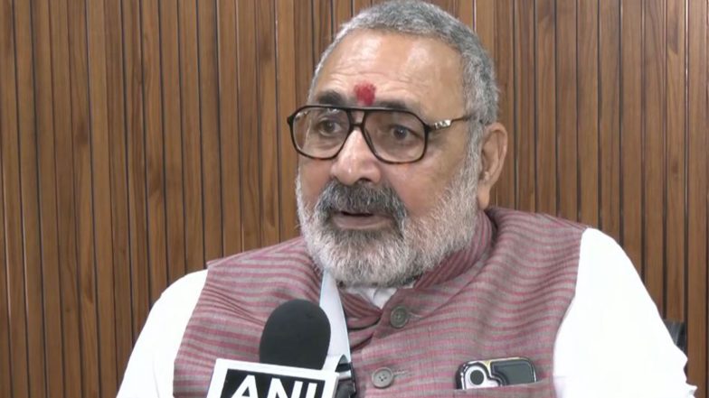India News | “Embedded in Their DNA”: Giriraj Singh Demands Kharge's Resignation over Remarks on PM Modi's Father