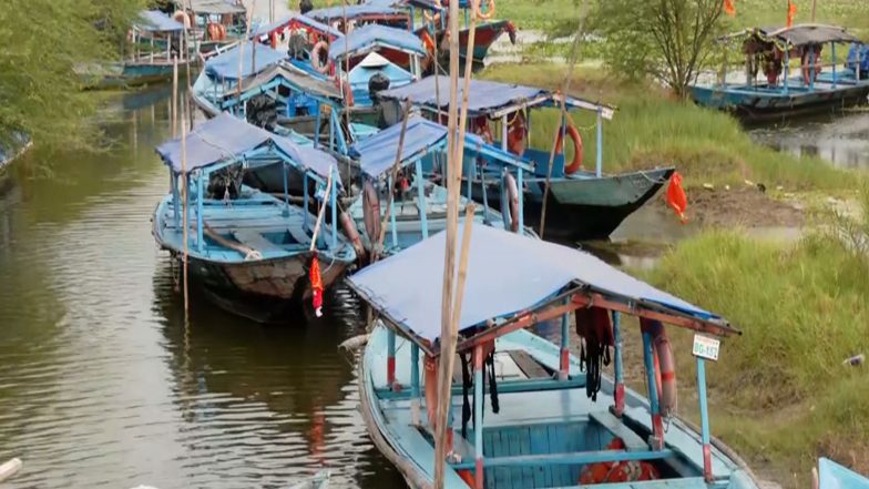 India News | Odisha Braces for Cyclone Arnab, Boat Services Halted in Chilika Till October 29