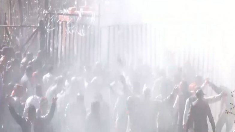 India News | Uttarakhand Police Use Water Cannons on Congress Protesters Marching to Gherao Assembly over Inflation, Unemployment