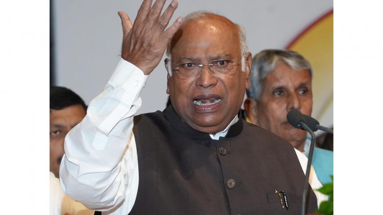 India News | “Modi-Shah Trying to Suppress People's Movement”: Mallikarjun Kharge Targets Centre over ‘Vote Chori’