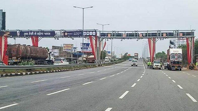 Business News | Local Residents Near Toll Plazas to Get Annual Passes for Rs 1,500-Rs 3,000 from November 1