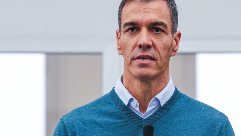 World News | Spain PM Sanchez Expresses Solidarity with Victims After High-speed Train Collision Kills at Least 10