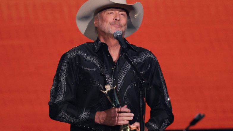 Entertainment News | Alan Jackson's Farewell Concert 'Alan Jackson: The Last Show' is All Set to Air on December 8