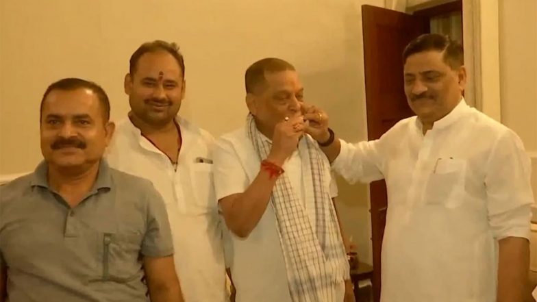 India News | JDU MLC Neeraj Kumar Calls on Top Party Leaders in Patna Following MLC Election Win