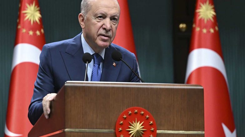 World News | Erdogan Dials Trump; Extends Diplomatic Resolution for Hormuz, Yemen, Russia-Ukraine Conflict