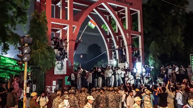 India News | Protests Called Off, Jamia Sets May 2027 as Deadline for Drafting Students’ Union Constitution