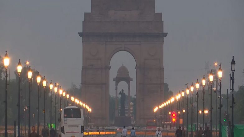 India News | Rain Cleans Delhi's Air to 'satisfactory' Levels, Records Coldest October Day in 4 Years; Haze Settles over Mumbai