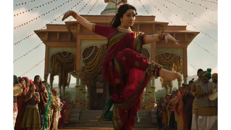 Entertainment News | 'Eetha' Trailer: Shraddha Kapoor Brings Extraordinary Journey of Lavani Icon to Life