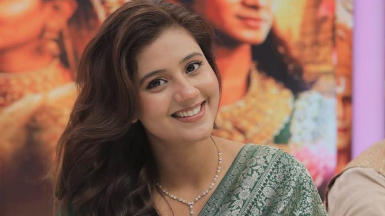 Anjali Arora Calls Out Hindus for Trolling &lsquo;Sanatani&rsquo; Pride; &lsquo;Mahakavya Shri Ramayan Katha&rsquo; Actress Hails Muslim Crew Members on Set