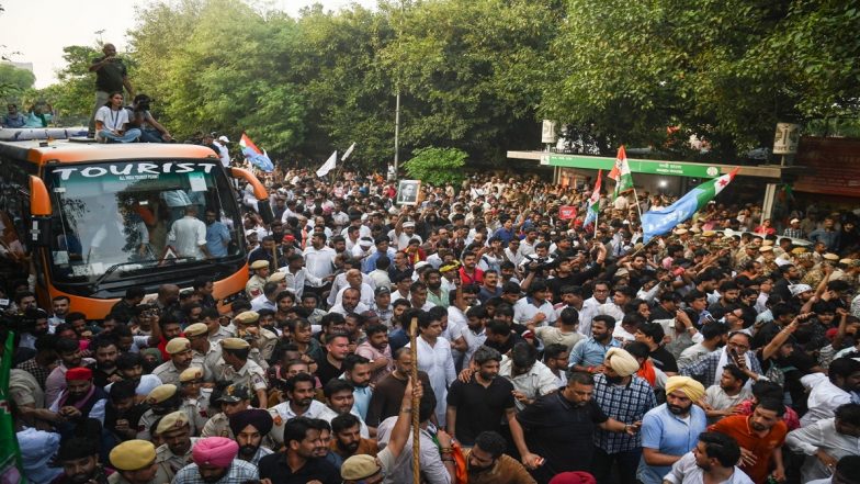 BJP Questions Congress Over &lsquo;Regime Change&rsquo; Claims, Alleges Payments to Delhi Protesters