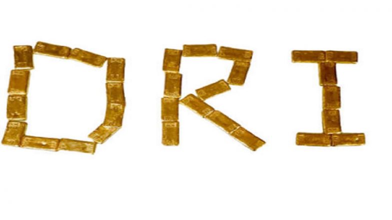Mumbai Airport Smuggling: 8.5 Kg Gold Hidden as Wax Capsules, 1,168 Carats Diamonds Seized; 8 Held
