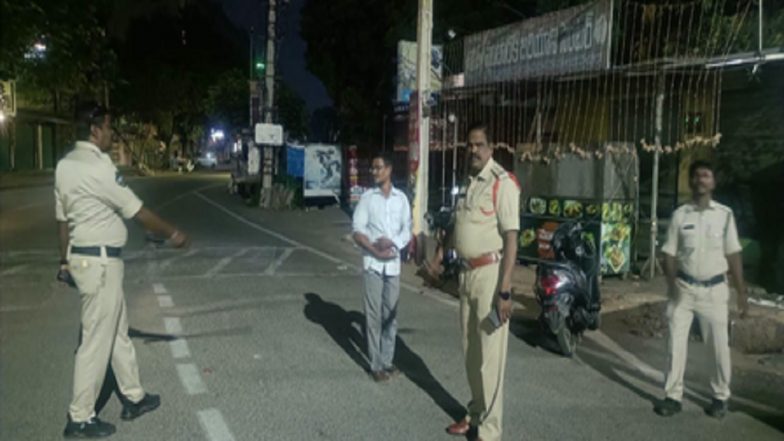 Stones Rain on Houses at Night in Andhra Pradesh Village, Police and 20 Youths Fail to Solve Mystery